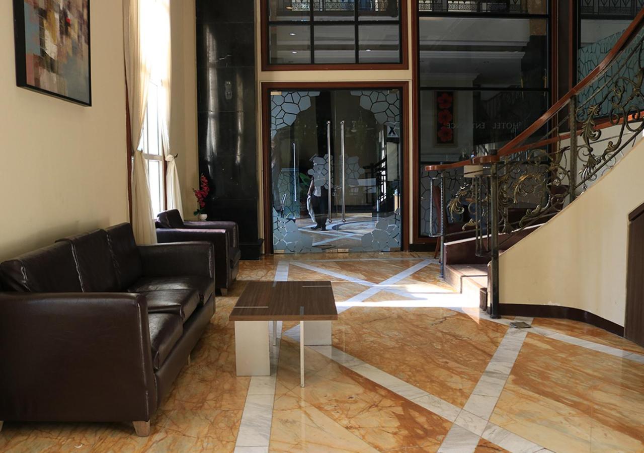 BW Kemayoran Hotel & Convention Powered By Archipelago Yakarta Exterior foto